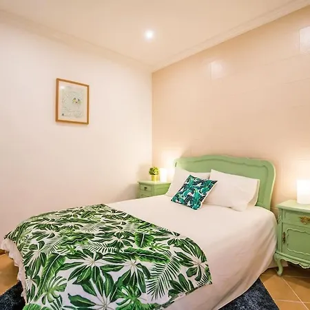 2br Next To Av Liberdade Lisboa